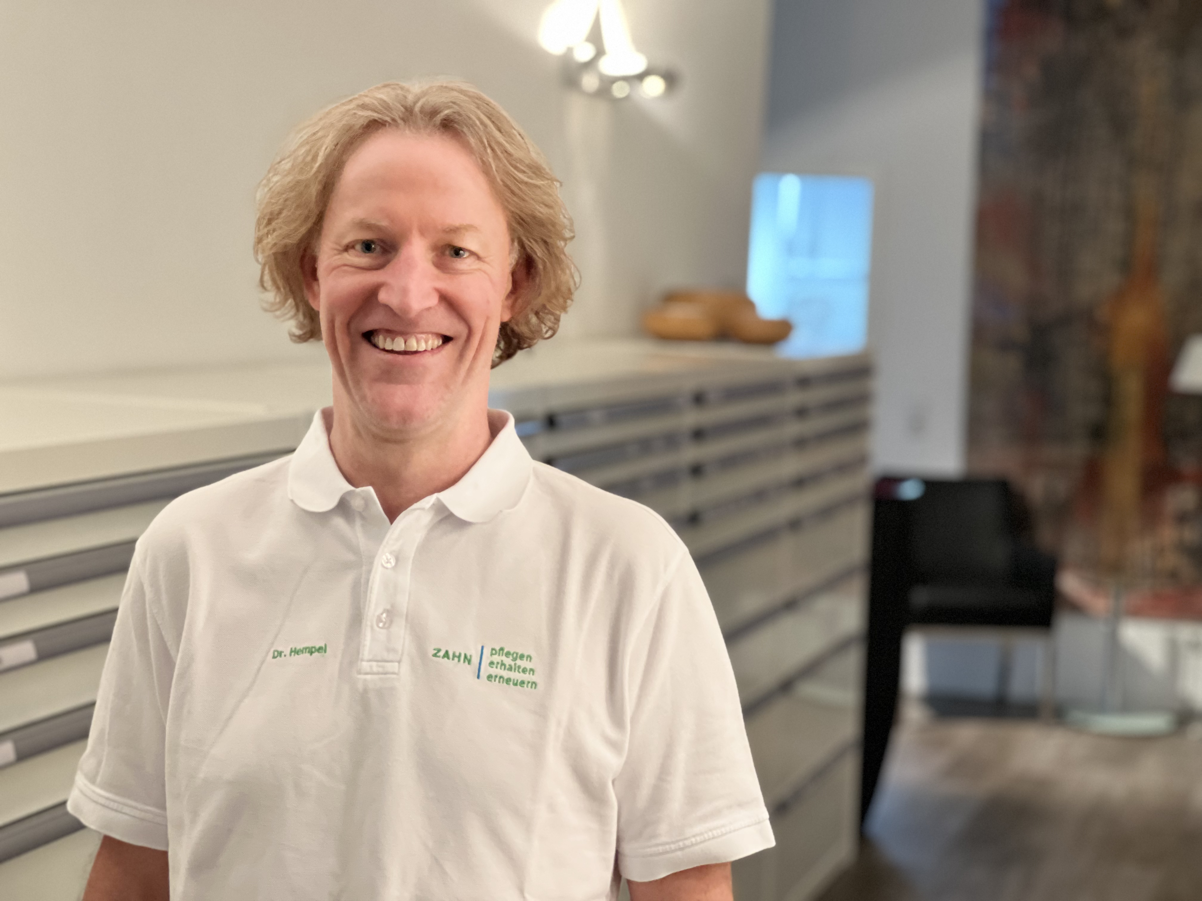 Dr. Illja Hempel